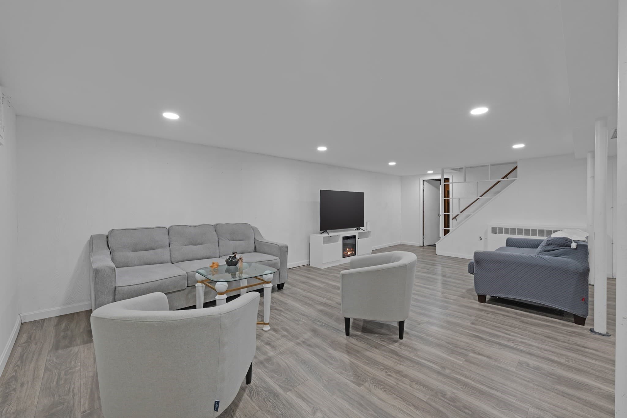 Single Family Residence at 54 Colbert St, Leominster MA 01453, photo 18 of 33