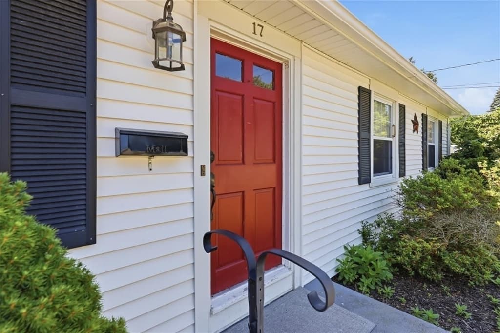 17 Green Dr, Dartmouth MA 02747 photo 7
