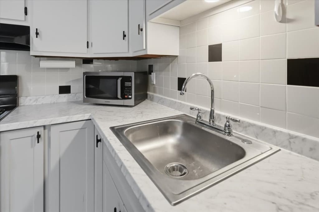 17 Green Dr, Dartmouth MA 02747 photo 18