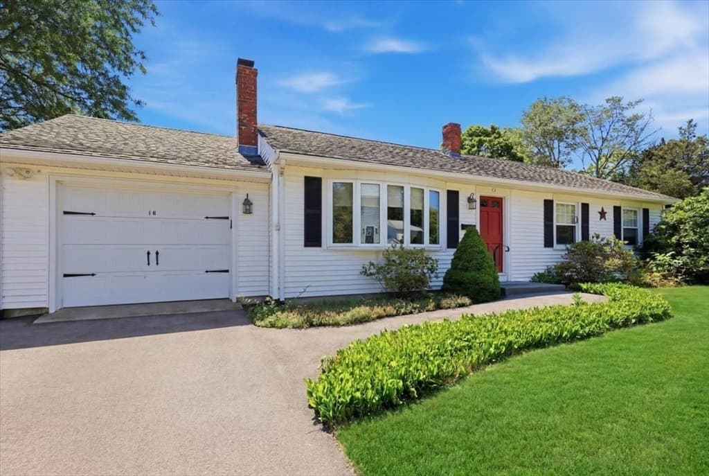 17 Green Dr, Dartmouth MA 02747 photo 4