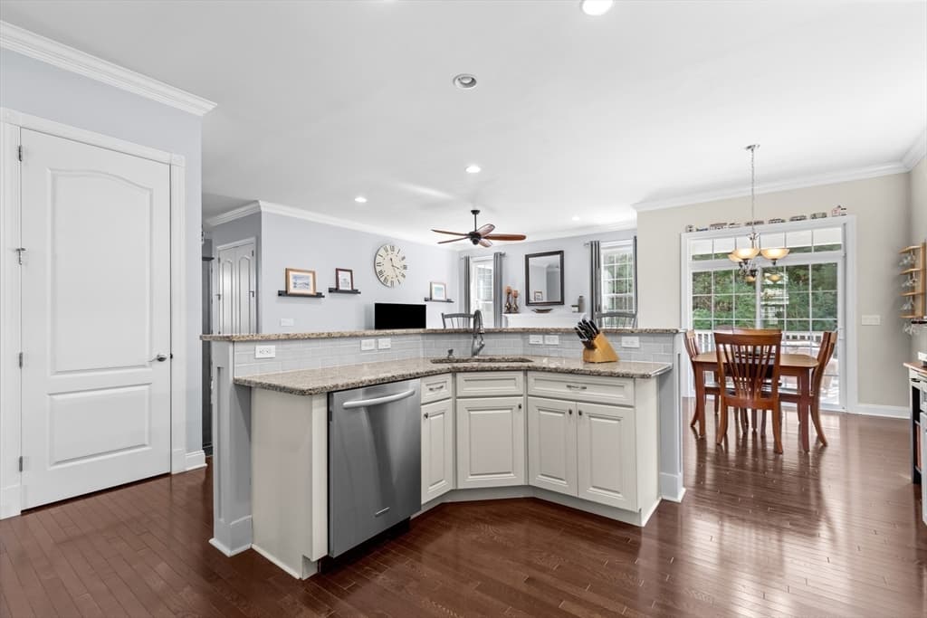 23 Woodsong, Plymouth MA 02360 photo 16