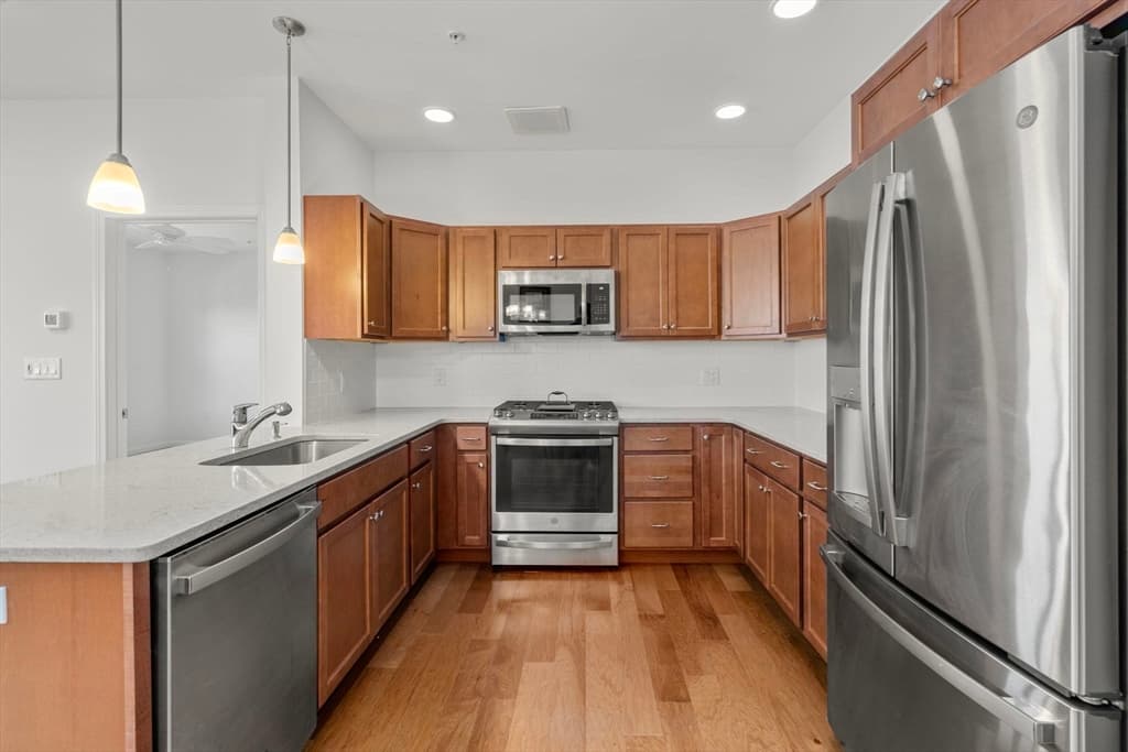62 Mariners Way # 210, Plymouth MA 02360 photo 3
