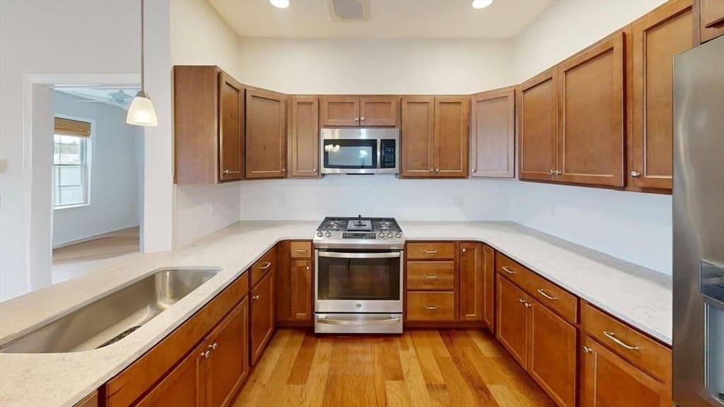 62 Mariners Way # 210, Plymouth MA 02360 photo 5