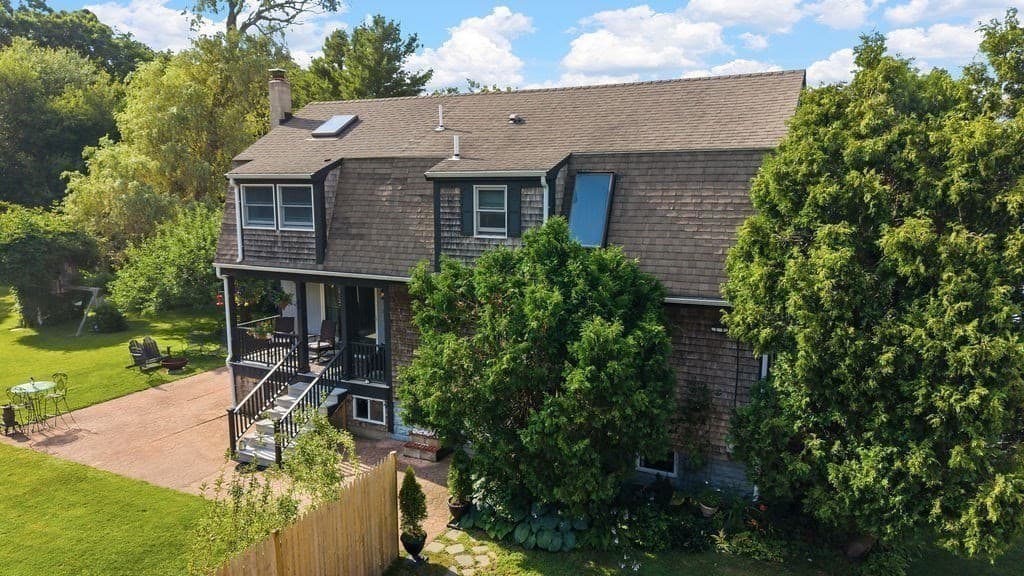 20 Kane Street, Fairhaven MA 02719 photo 2