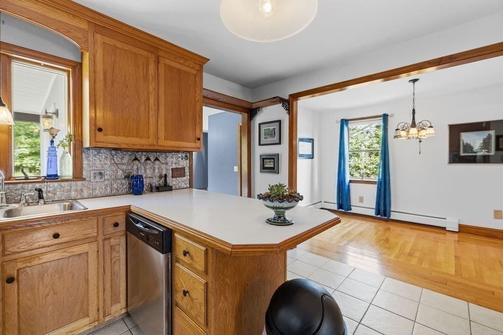 20 Kane Street, Fairhaven MA 02719 photo 19
