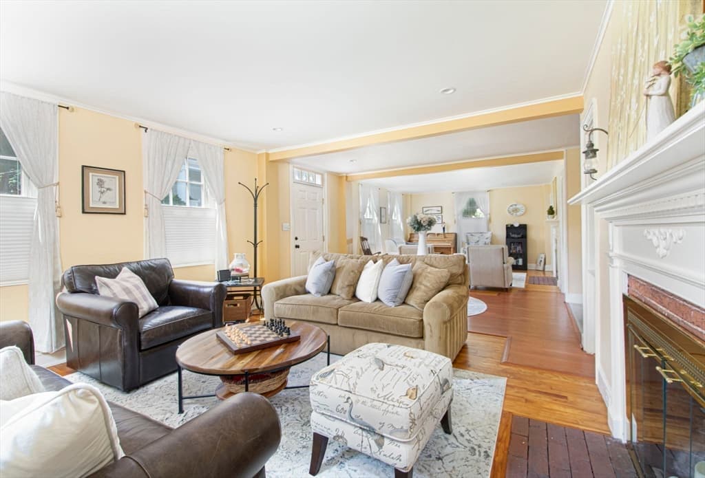 Single Family Residence at 99 W Main St, Westborough MA 01581, Westborough, photo 9 of 42