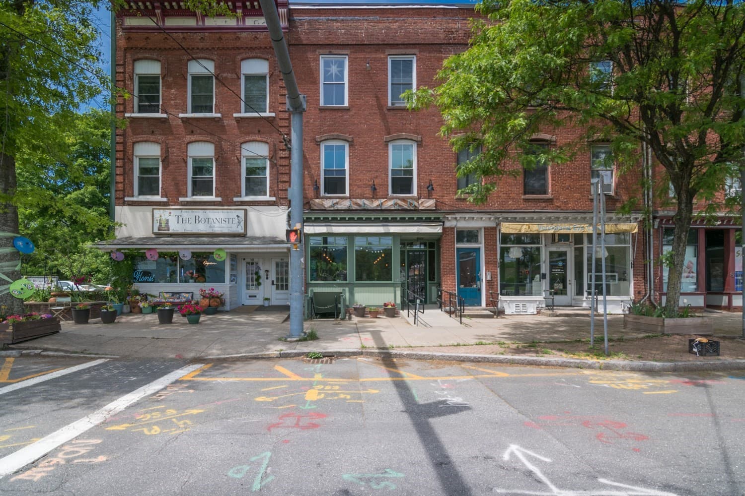 Commercial Sale at 93-95 Main St, Easthampton MA 01027, photo 4 of 41