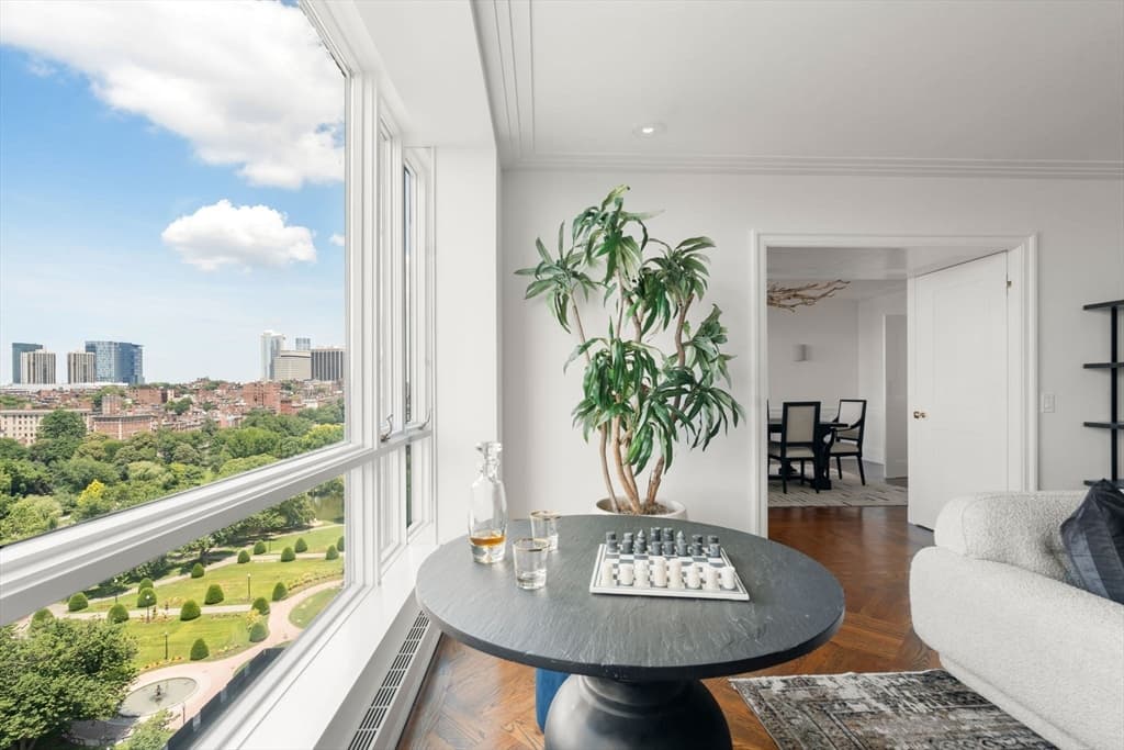 2 Commonwealth Avenue, Boston MA 02116 photo 3