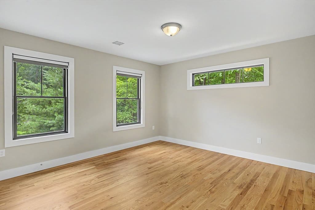 59 Ice Pond Dr, Northampton MA 01062 photo 27