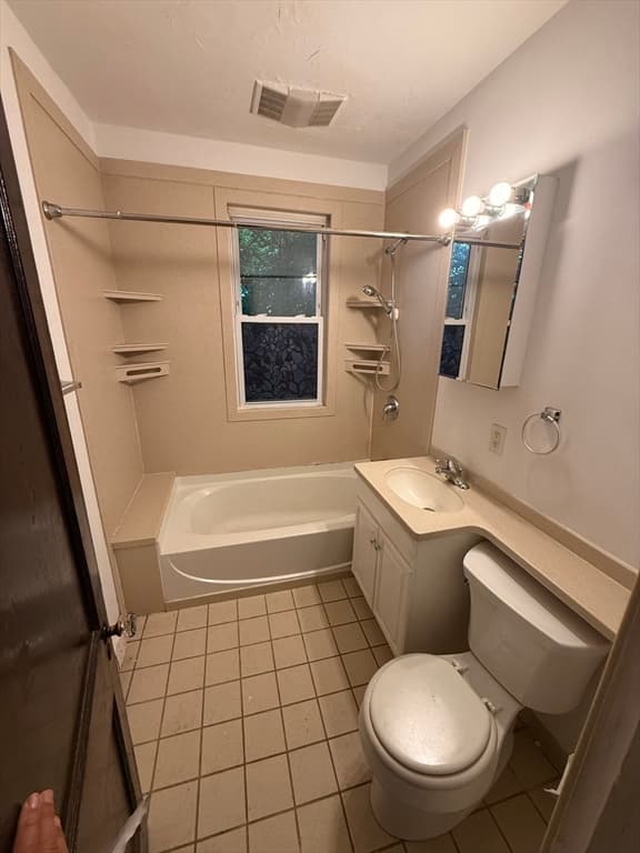 105 Grant St, Gardner MA 01440 photo 9