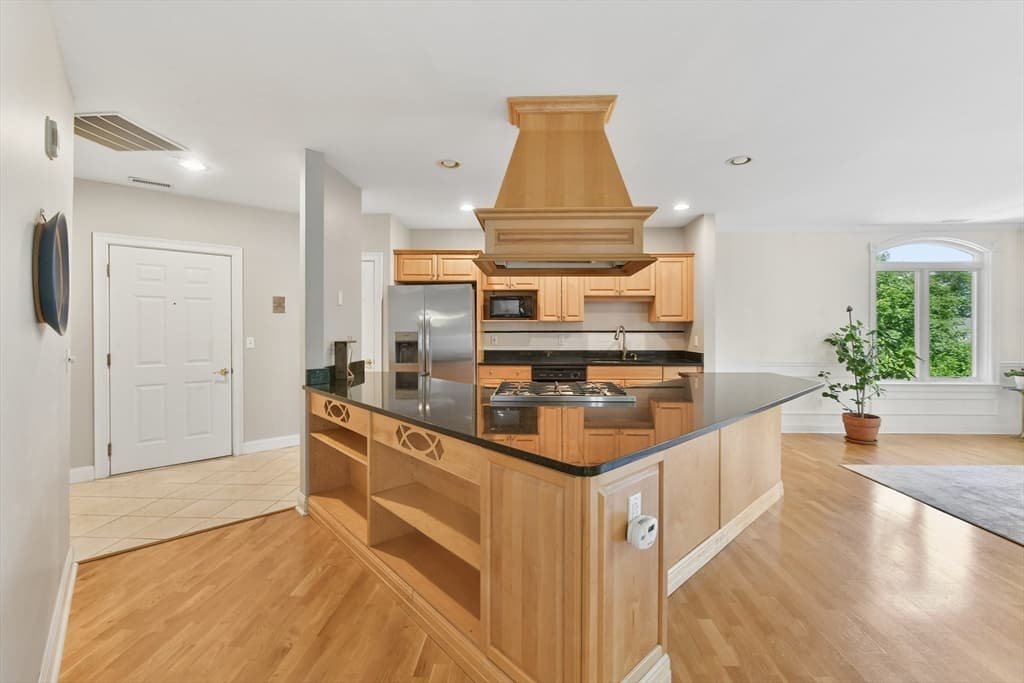 10 Northwood Dr # 301, Sudbury MA 01776 photo 5