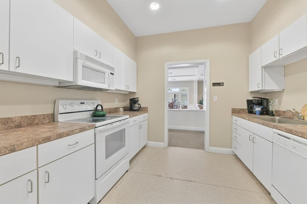 10 Northwood Dr # 301, Sudbury MA 01776 photo 31