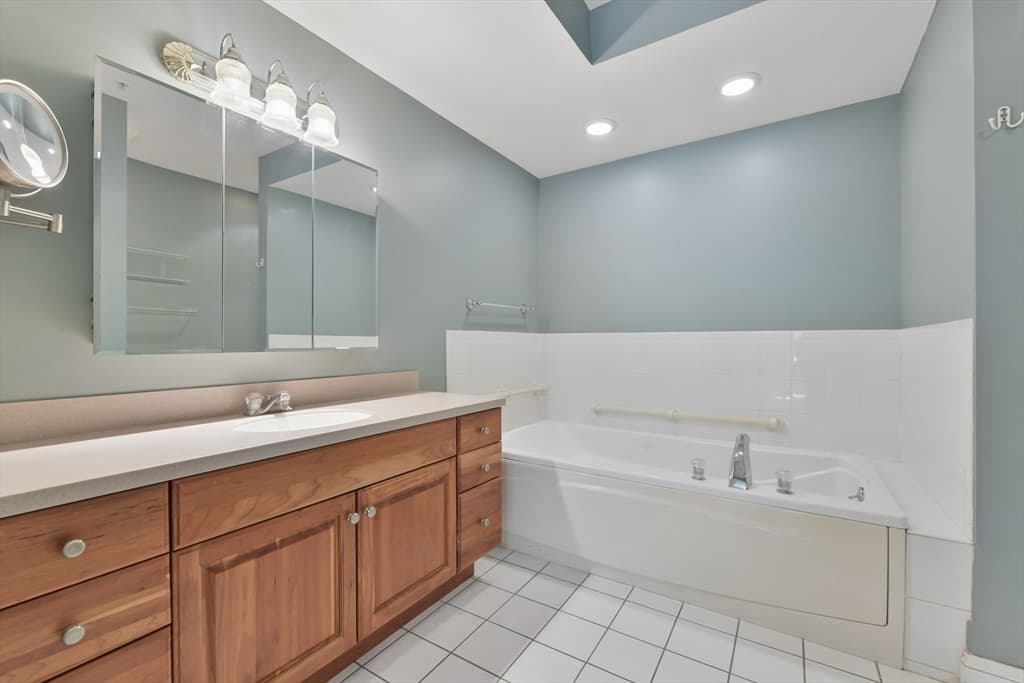10 Northwood Dr # 301, Sudbury MA 01776 photo 21