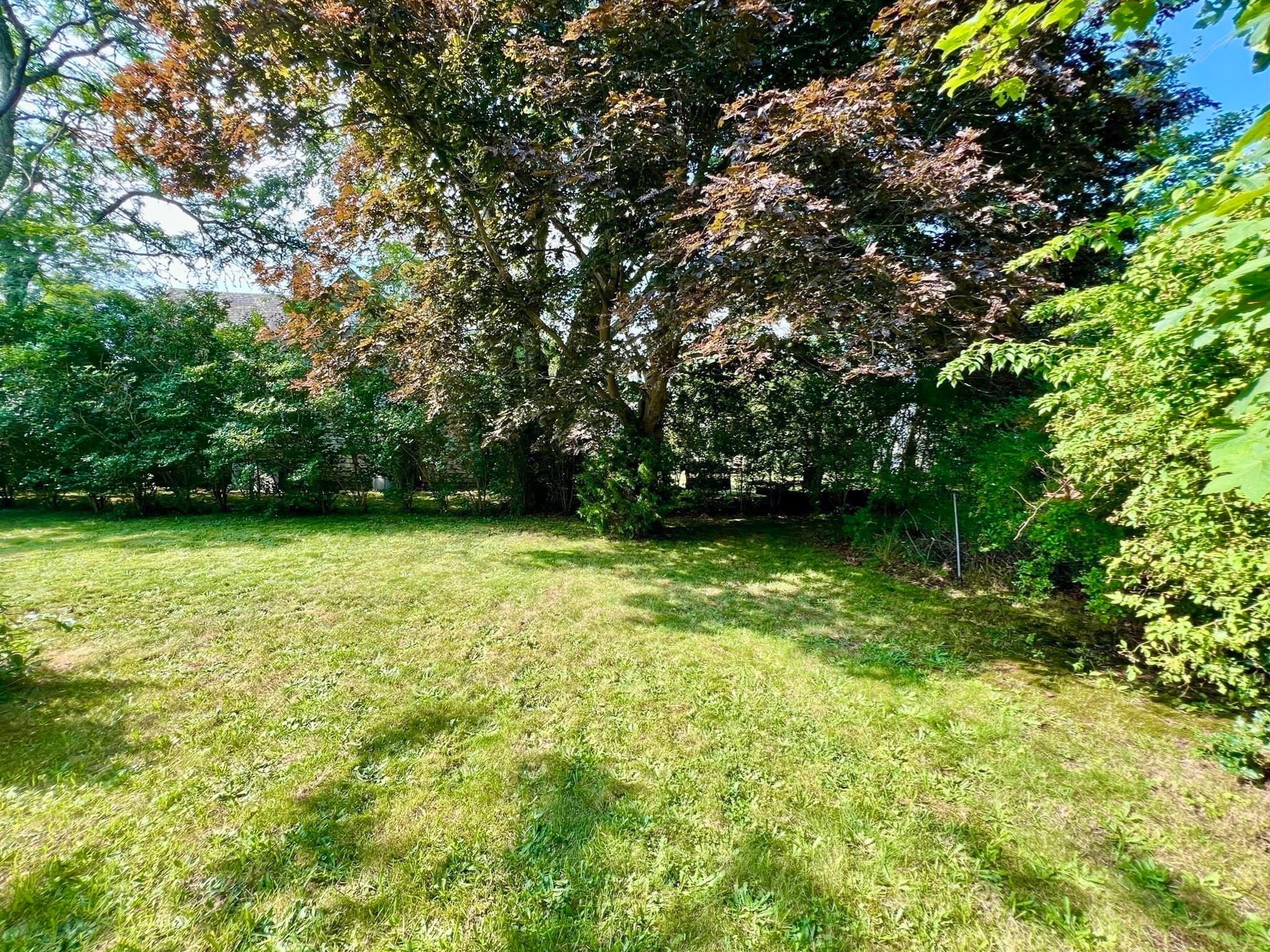 Single Family Residence at 26 Winthrop Ave, Oak Bluffs MA 02557, photo 6 of 28