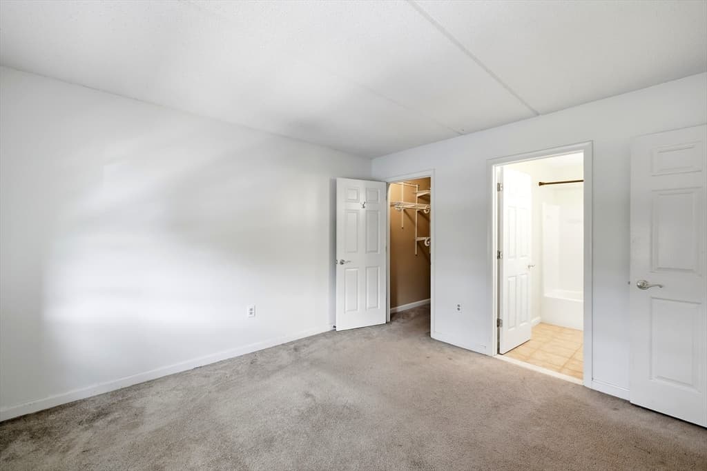 36 Maple Crest Cir # F, Holyoke MA 01040 photo 13