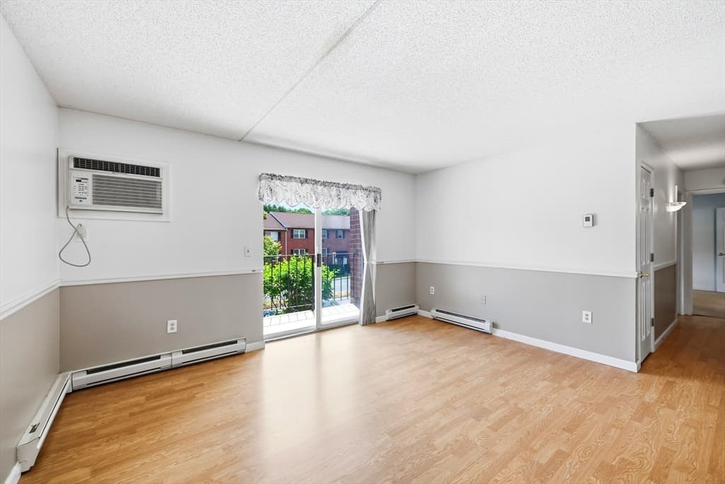 36 Maple Crest Cir # F, Holyoke MA 01040 photo 3