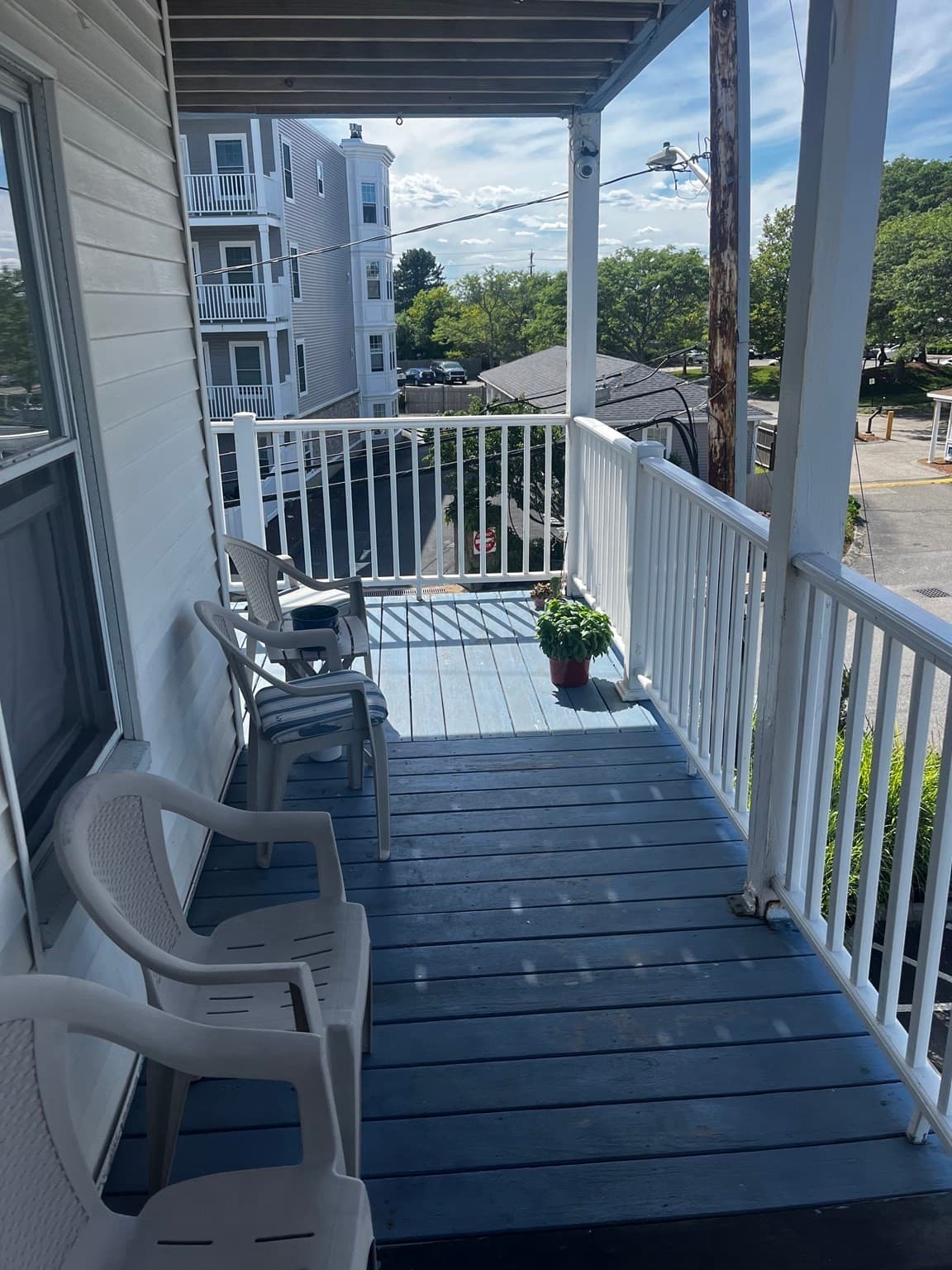 5+ Family - Rooming House at 12 Park Ave, Hull MA 02045, photo 4 of 12