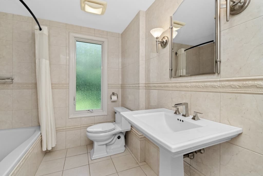 46 Pinebrook Ln # 3, Easton MA 02375 photo 3