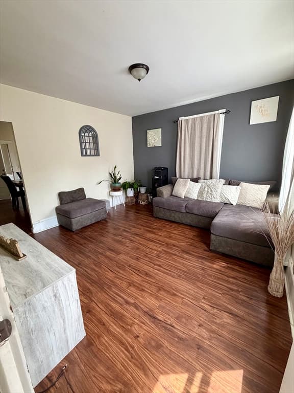 101 Linden St, New Bedford MA 02740 photo 3