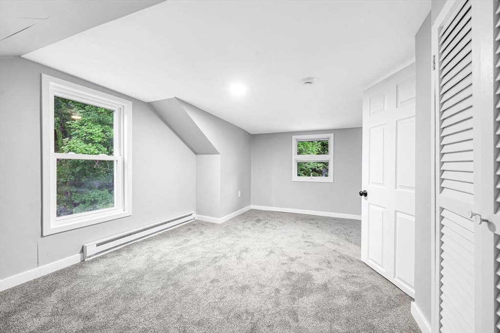 83 Rolf Ave, Chicopee MA 01020 photo 20