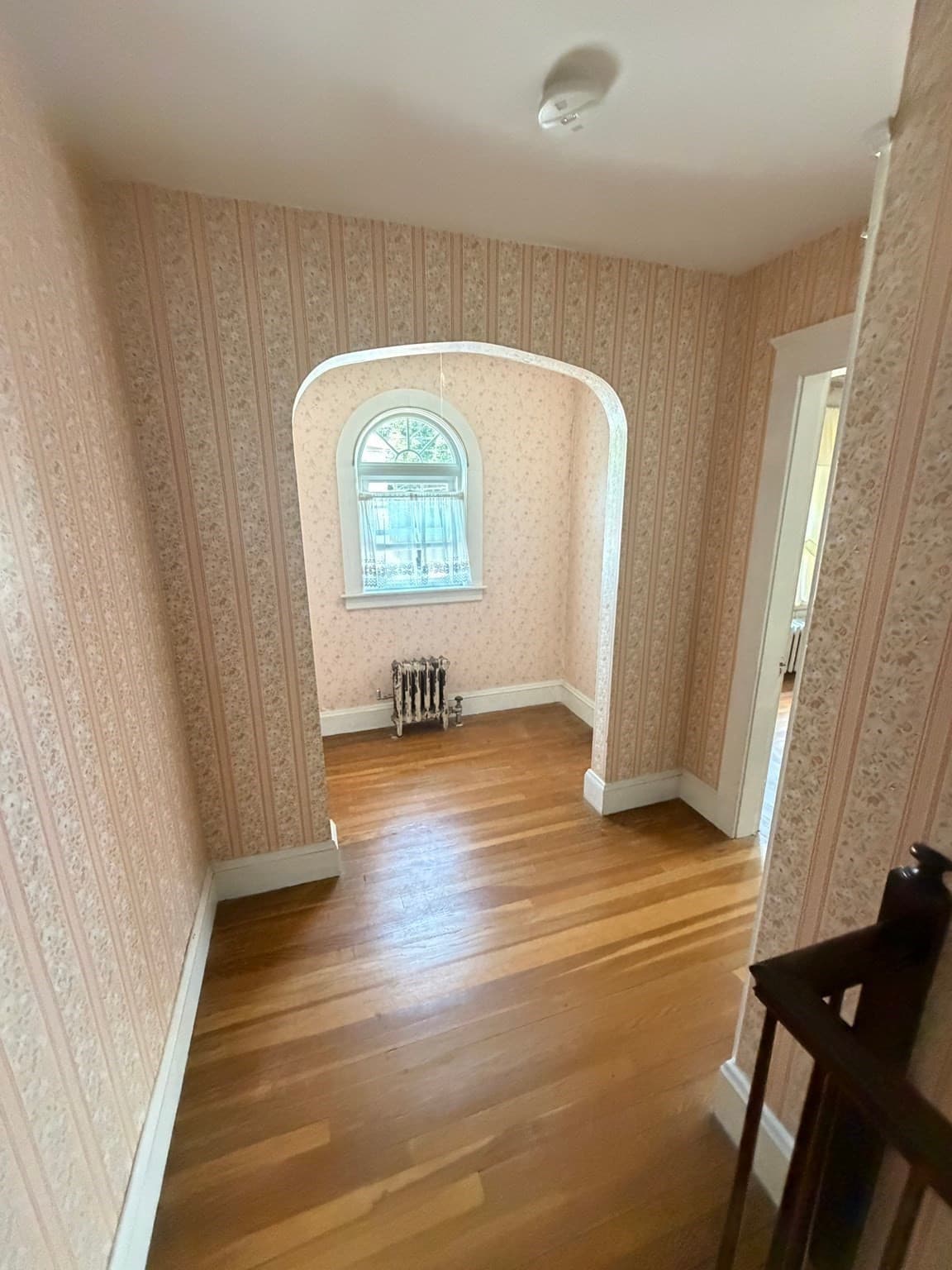 Single Family Residence at 130 Emerald St, Gardner MA 01440, photo 18 of 37