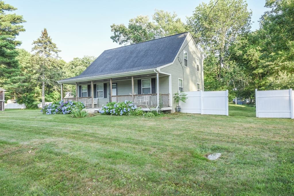 150 Hathaway Road, Acushnet MA 02743 photo 28