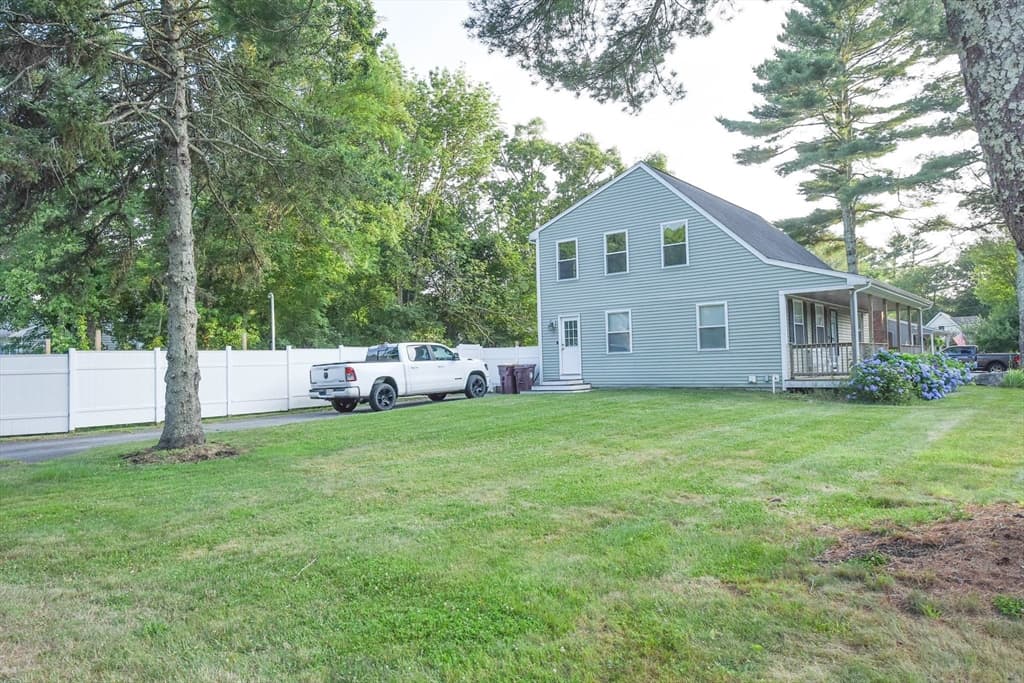 150 Hathaway Road, Acushnet MA 02743 photo 25