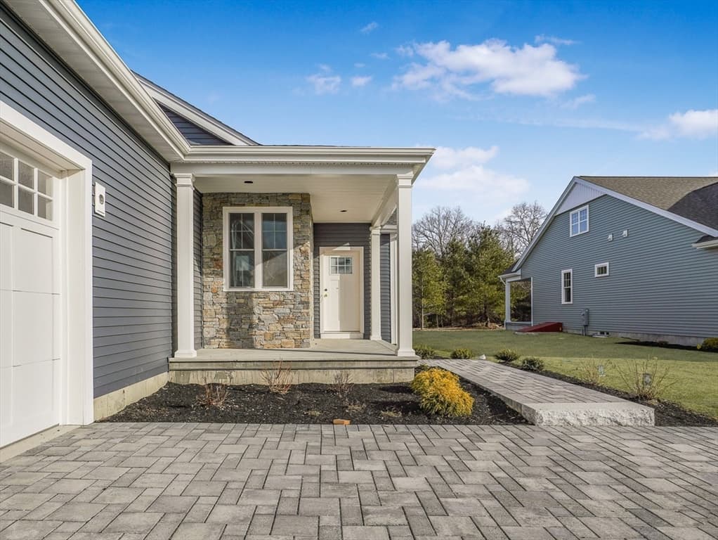 49 Sophia Drive, Rehoboth MA 02769 photo 2