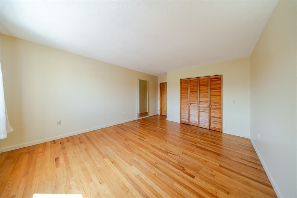 351 Pleasant St # 9, Northampton MA 01060 photo 17