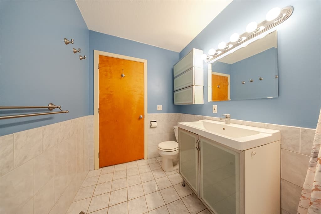 351 Pleasant St # 9, Northampton MA 01060 photo 19