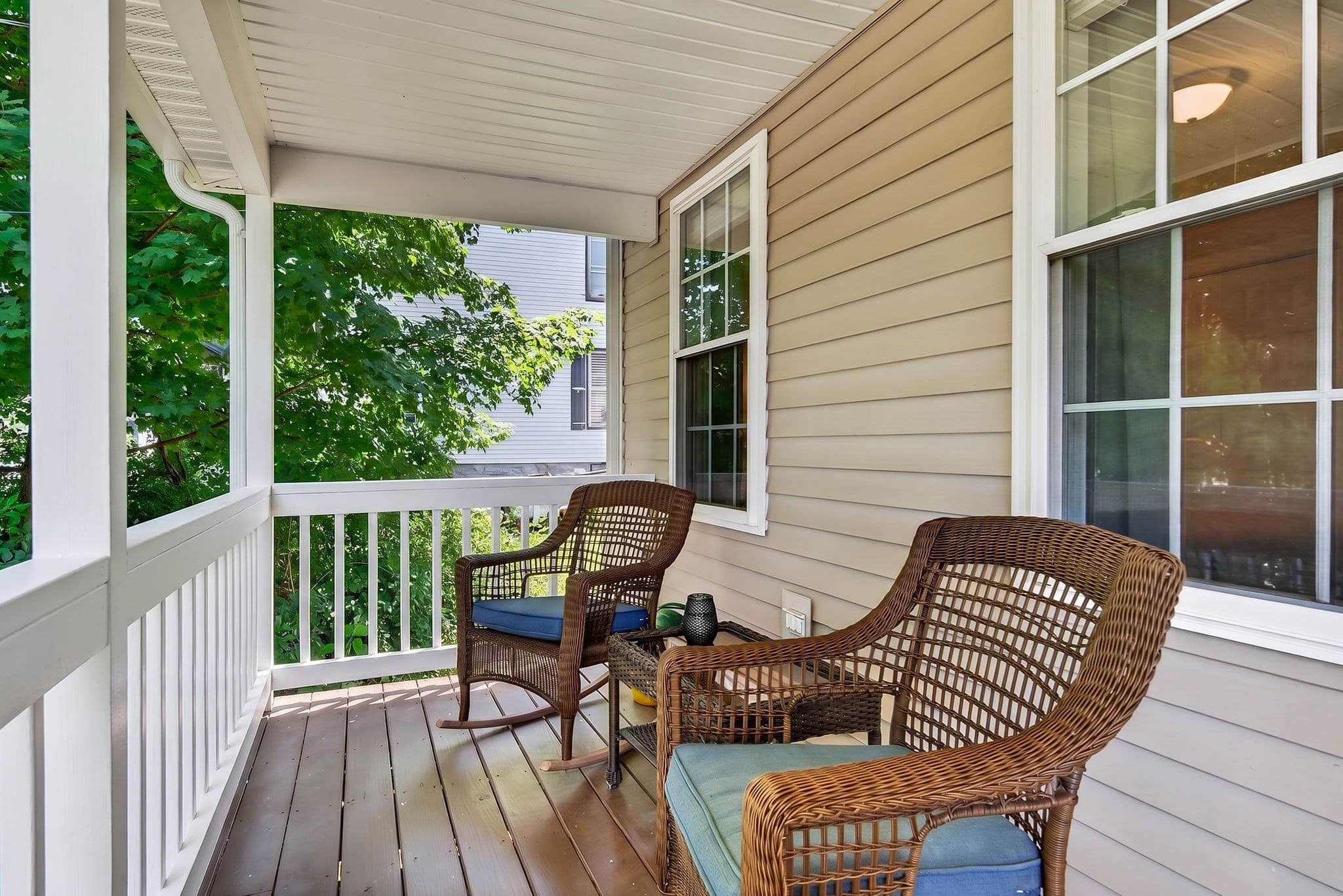 Single Family Residence at 100 Mechanic St, Warren MA 01083, Warren, photo 2 of 28