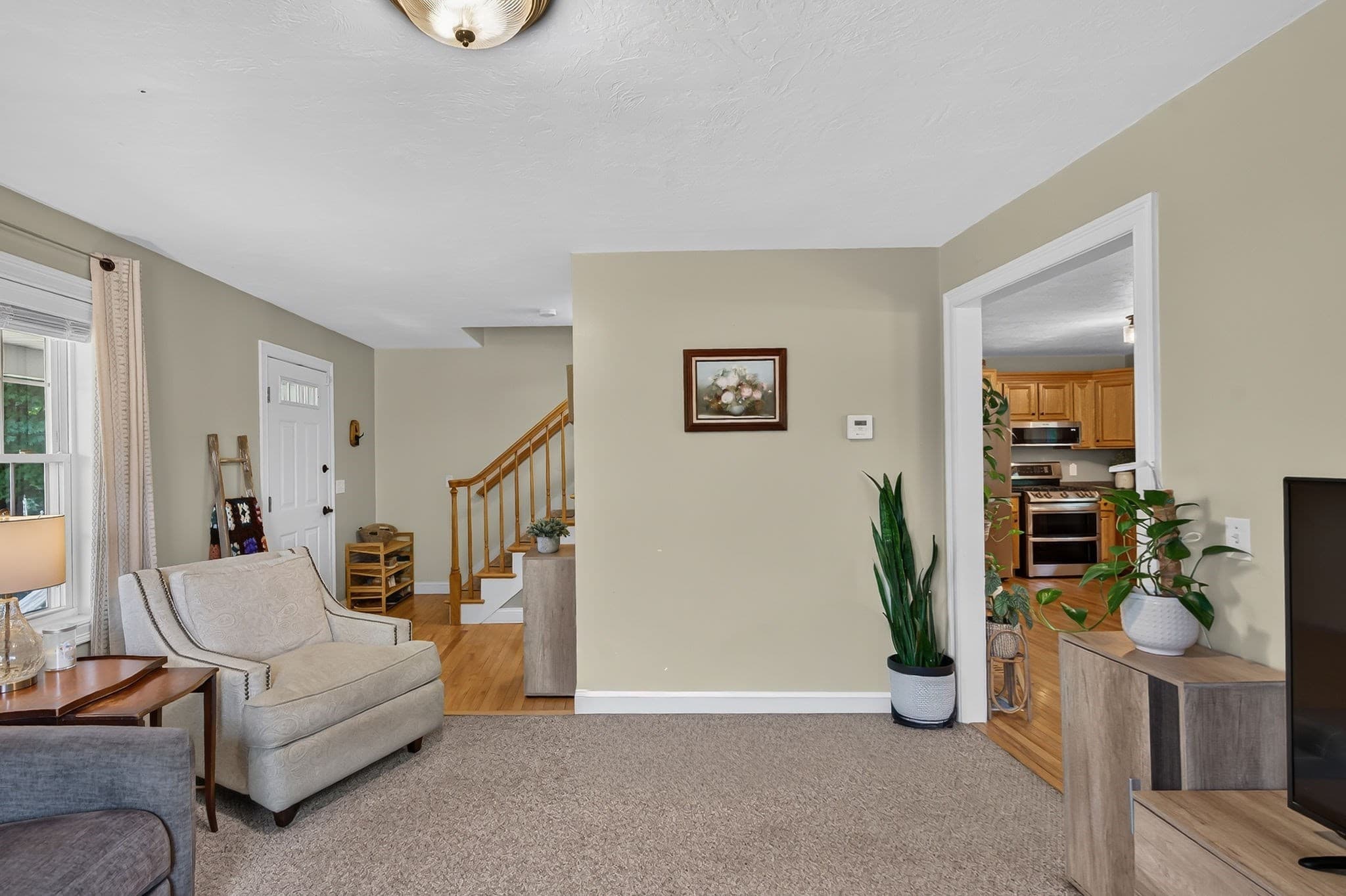 Single Family Residence at 100 Mechanic St, Warren MA 01083, Warren, photo 5 of 28