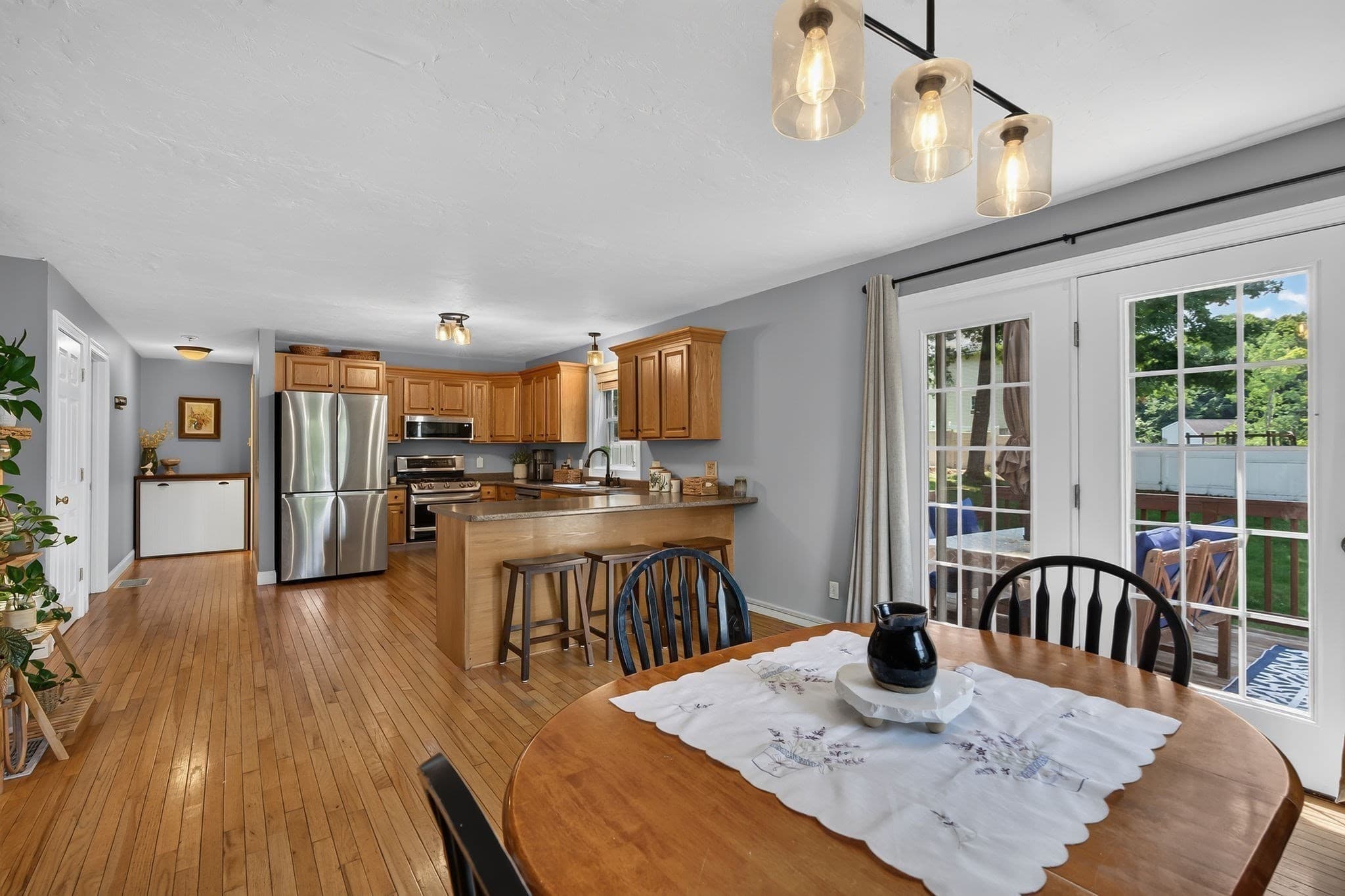Single Family Residence at 100 Mechanic St, Warren MA 01083, Warren, photo 8 of 28