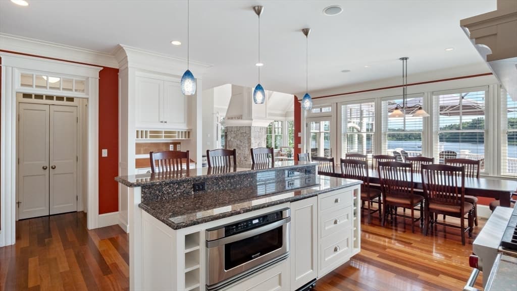 435 Main Street, Amesbury MA 01913 photo 17