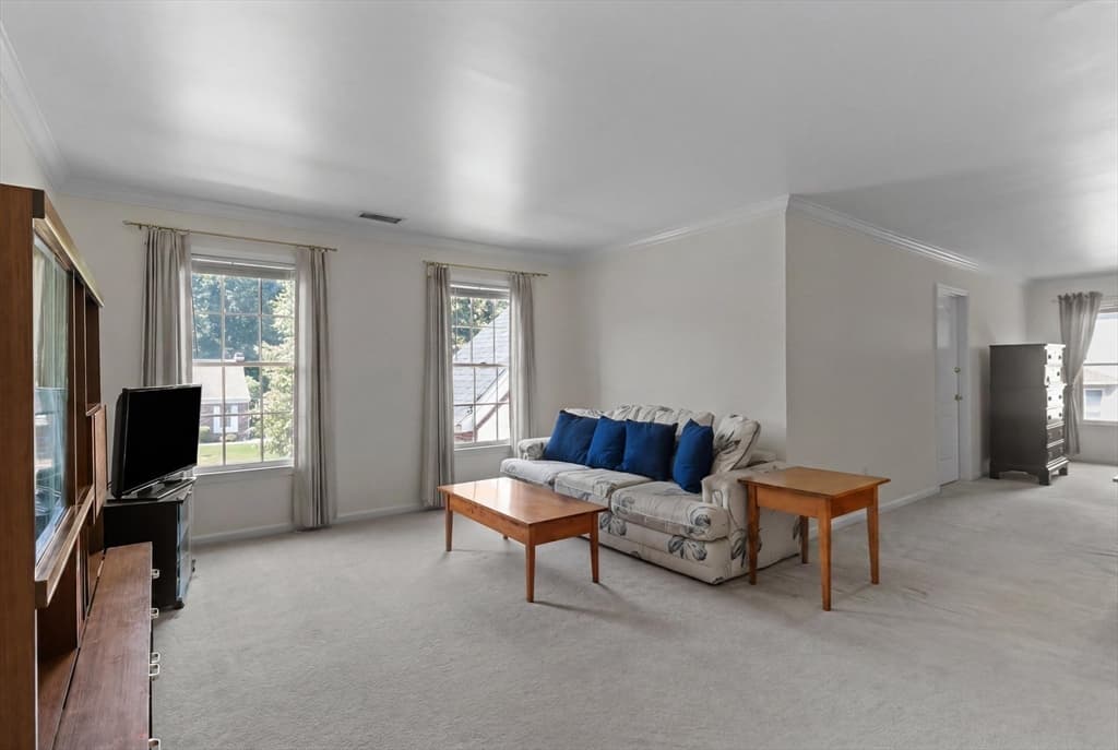 10 Hemingway St, Shrewsbury MA 01545 photo 30
