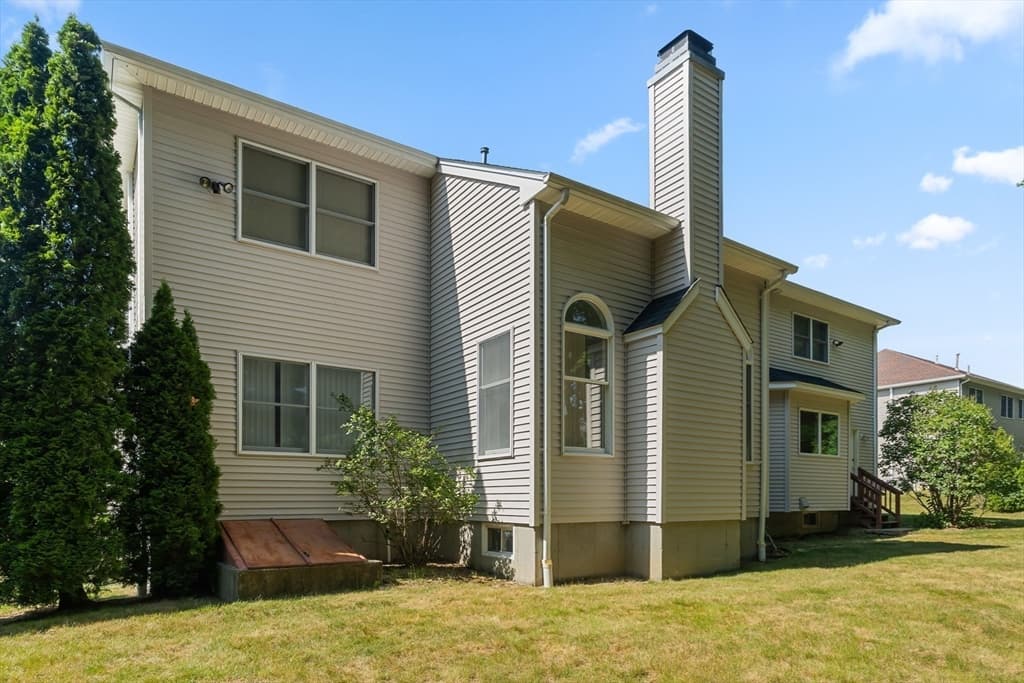 10 Hemingway St, Shrewsbury MA 01545 photo 31