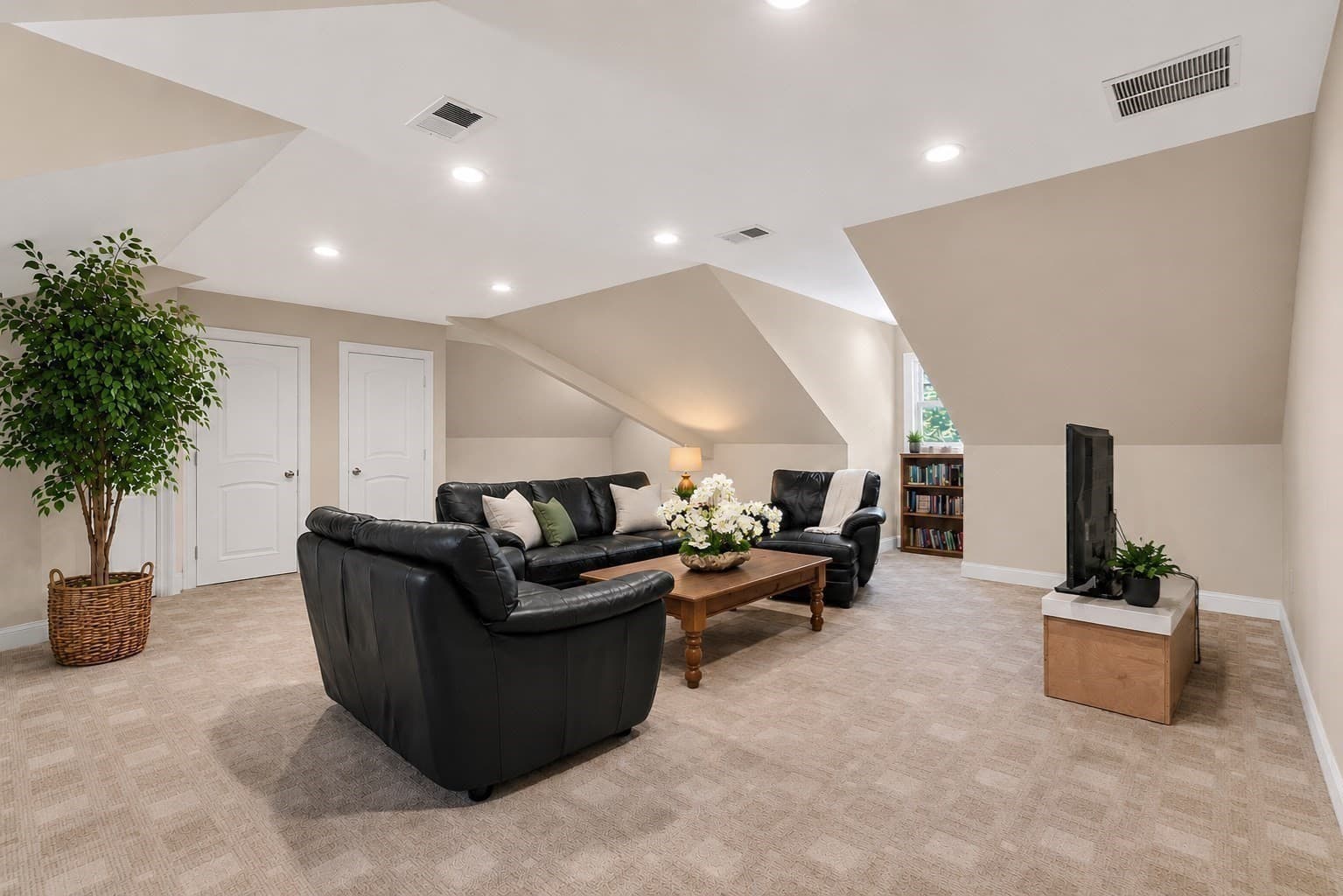 Single Family Residence at 226 Cochituate Rd, Wayland MA 01778, Wayland, photo 26 of 39
