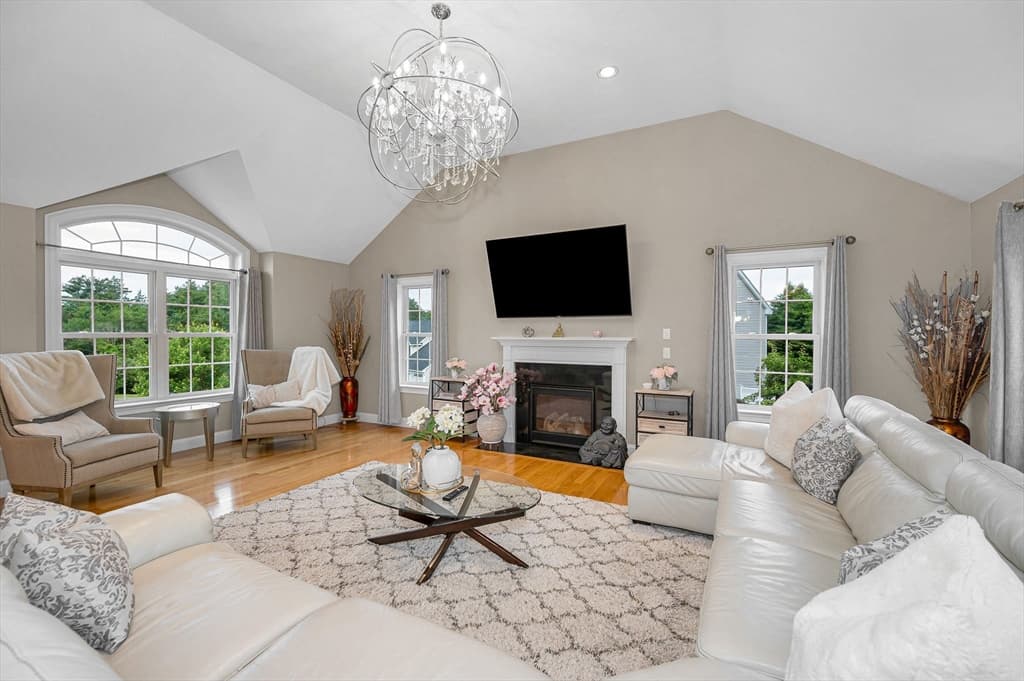 61 Saddle Rd, Dracut MA 01826 photo 7