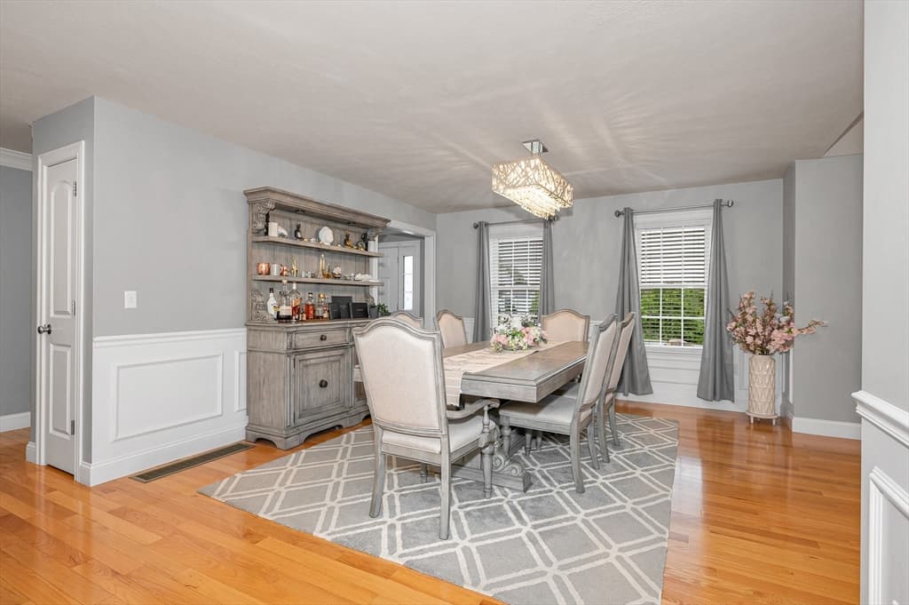 61 Saddle Rd, Dracut MA 01826 photo 5