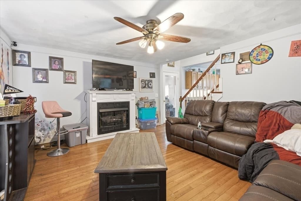 1 Mohawk Dr, North Attleboro MA 02760 photo 14