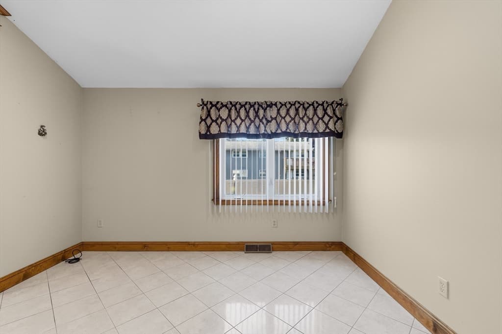 167 Center St, Ludlow MA 01056 photo 13