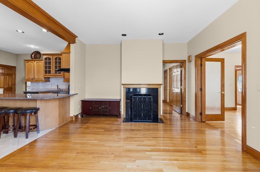 167 Center St, Ludlow MA 01056 photo 16