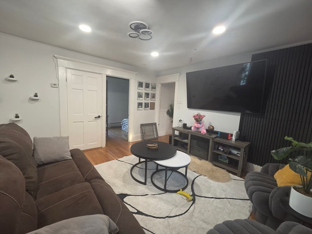 300 Maxfield, New Bedford MA 02740 photo 9