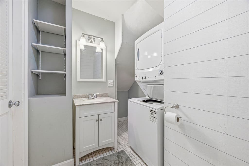 Condominium at 693 East 7th Street # 1, Boston MA 02127, Boston, photo 7 of 20