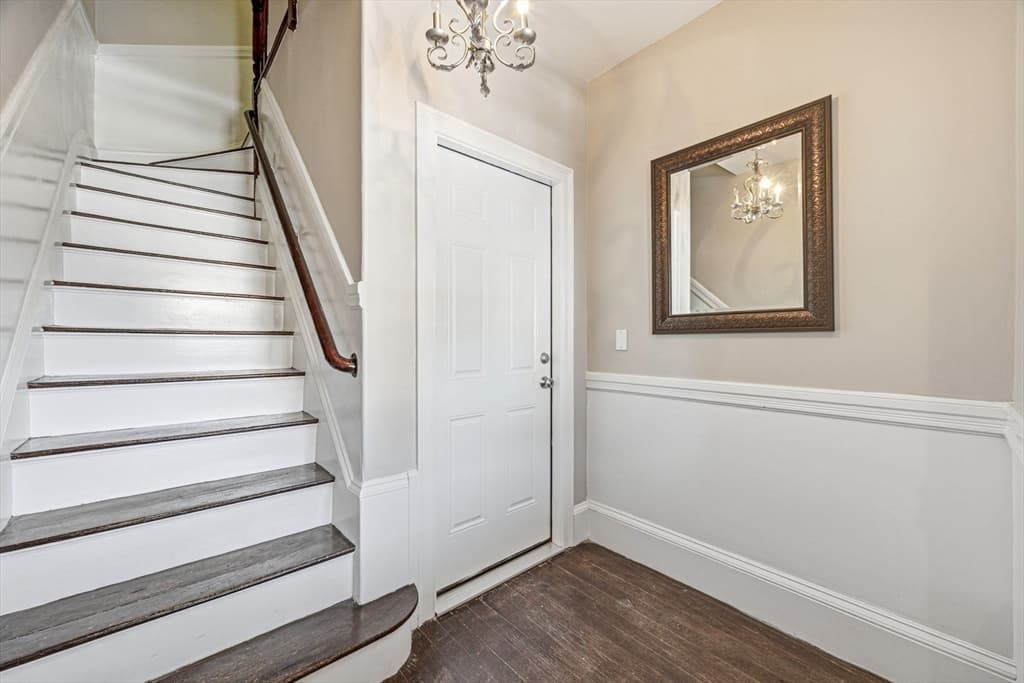 Condominium at 693 East 7th Street # 1, Boston MA 02127, Boston, photo 4 of 20