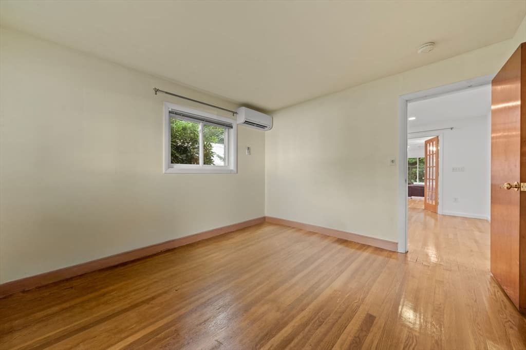 50 Franklin St, Brookline MA 02445 photo 16