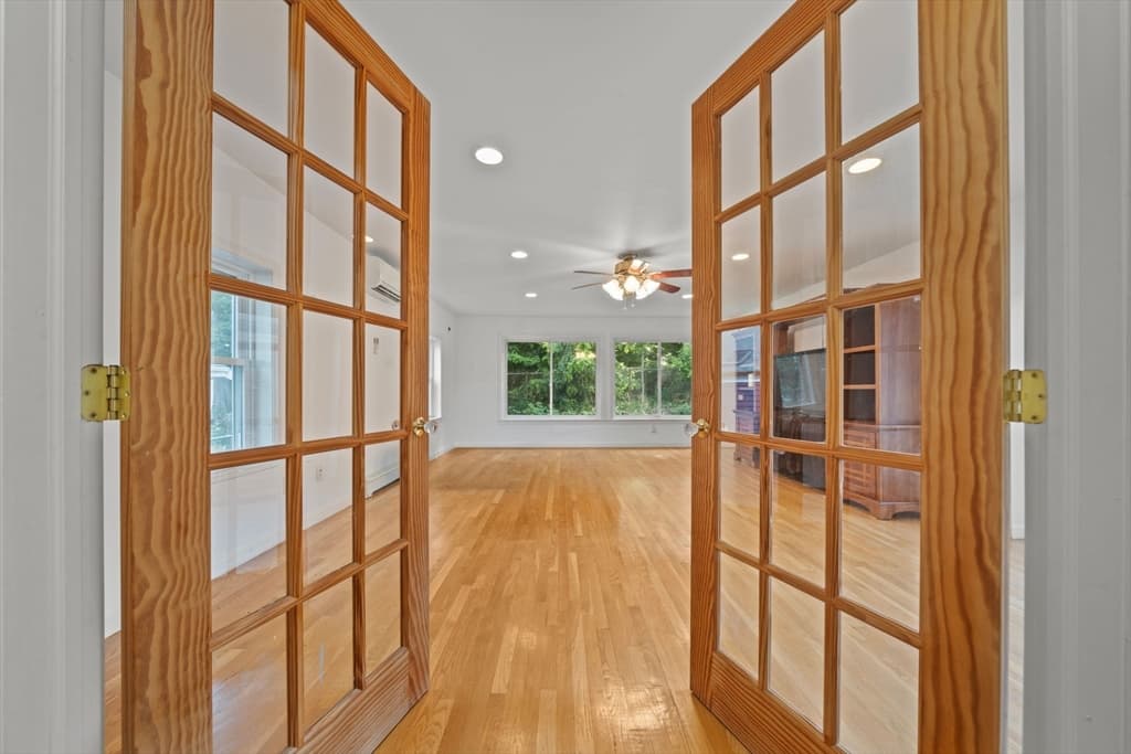 50 Franklin St, Brookline MA 02445 photo 12