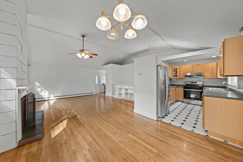 50 Franklin St, Brookline MA 02445 photo 7