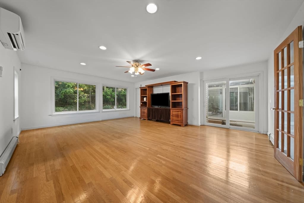 50 Franklin St, Brookline MA 02445 photo 14
