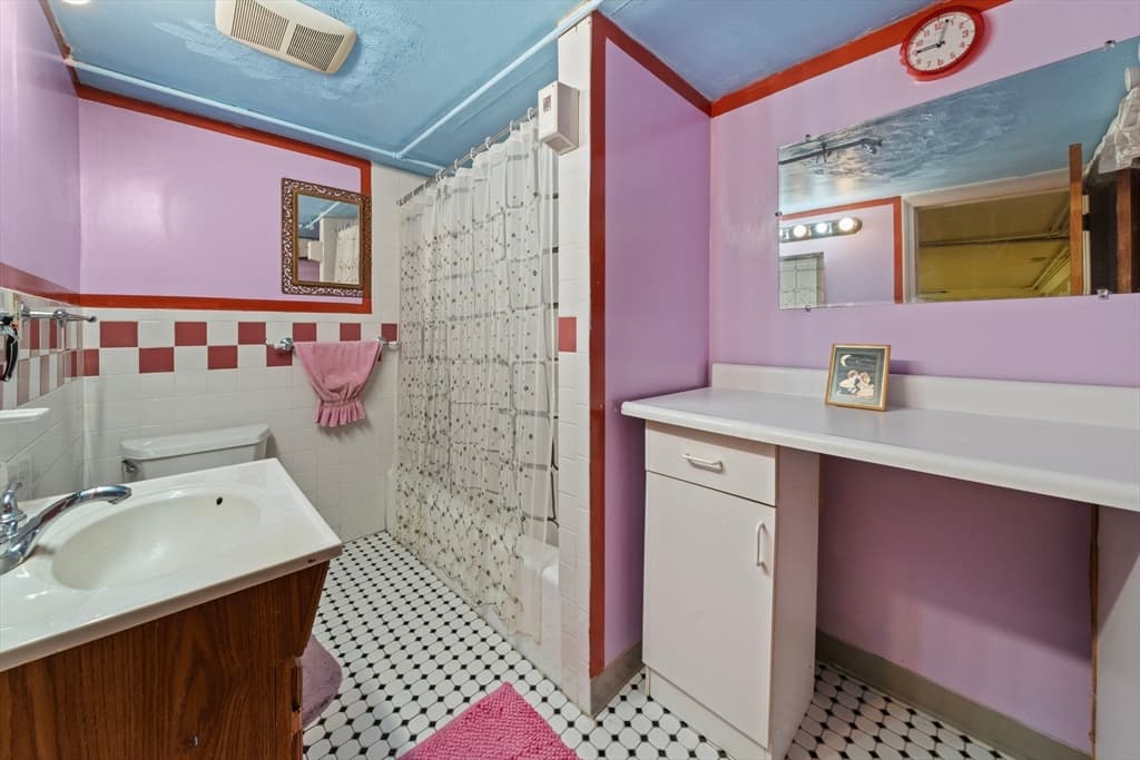50 Franklin St, Brookline MA 02445 photo 29